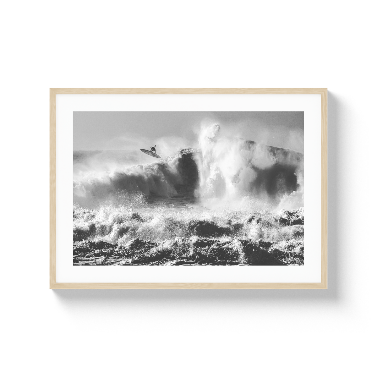 Giants of Nazaré - Large / Natural / Matted