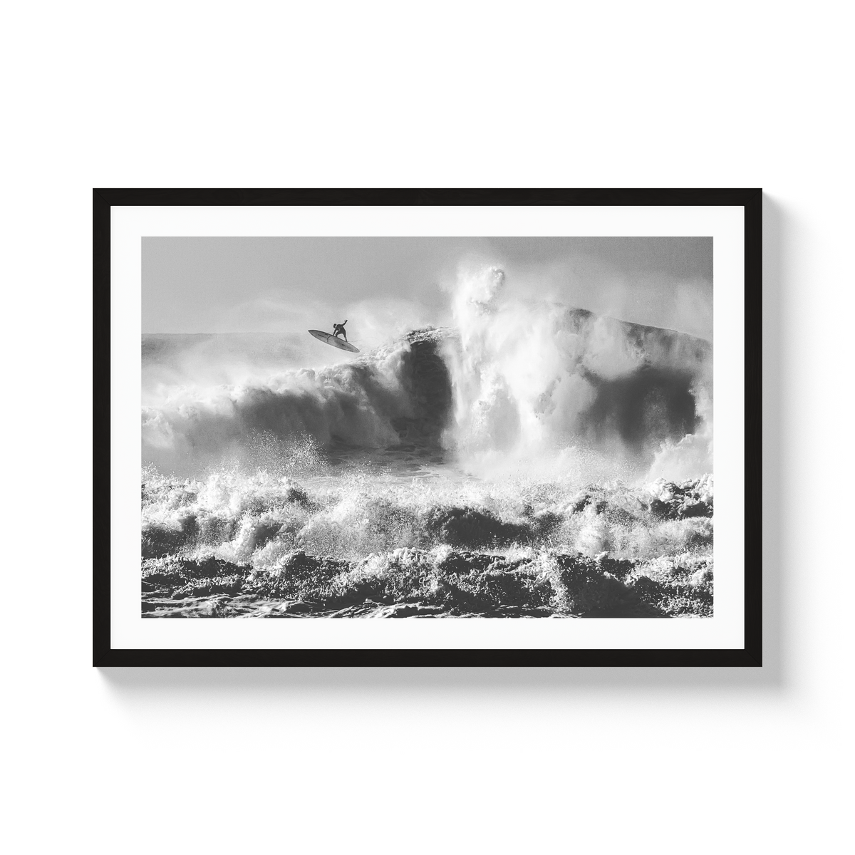 Giants of Nazaré - X-Large / Black / Matted