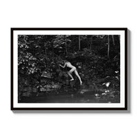 The Escape - Gallery / Black / Matted